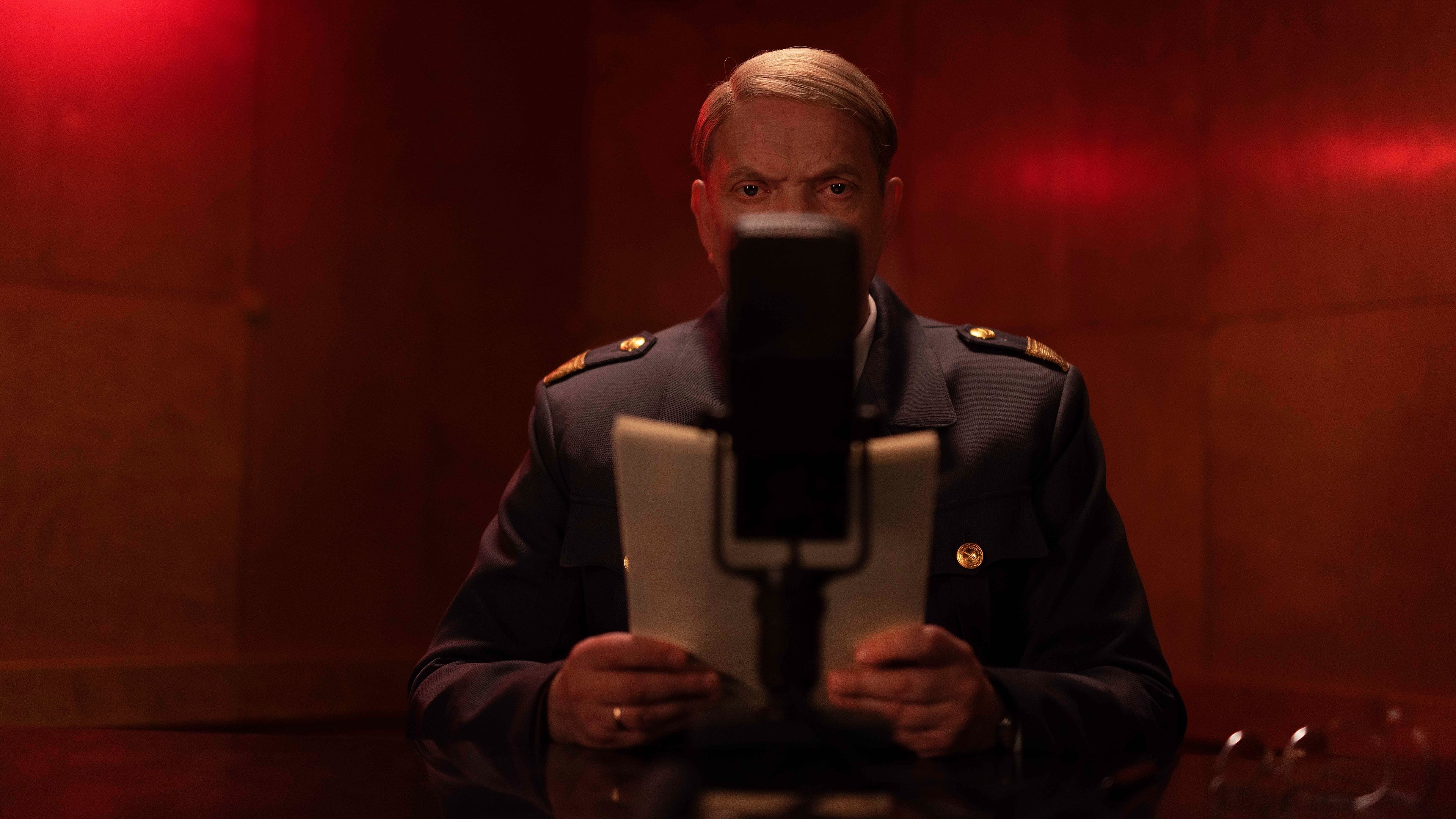 Quisling: The Final Days Background