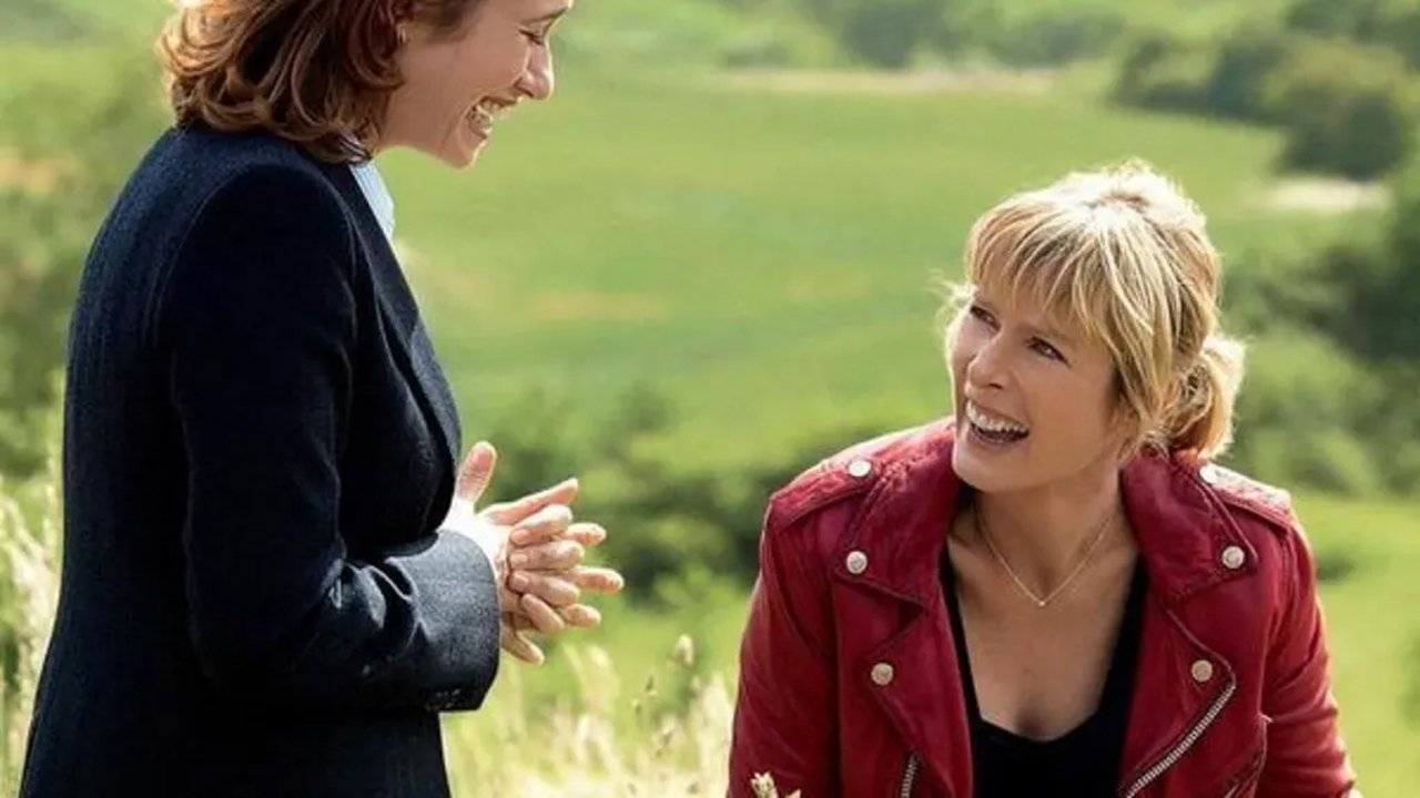 The Chef's Wife Background