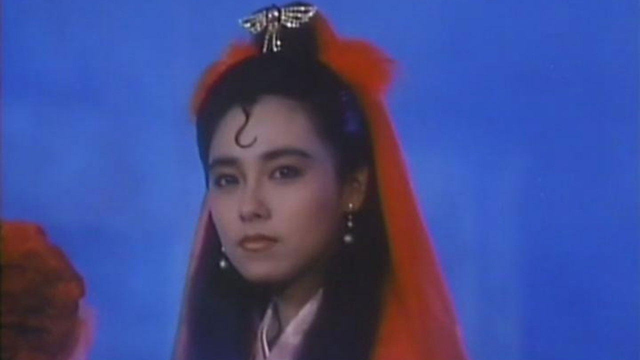 Ghostly Love Background