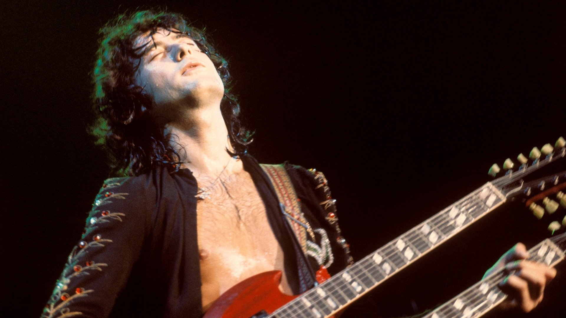 Led Zeppelin - The Song Remains the Same Background