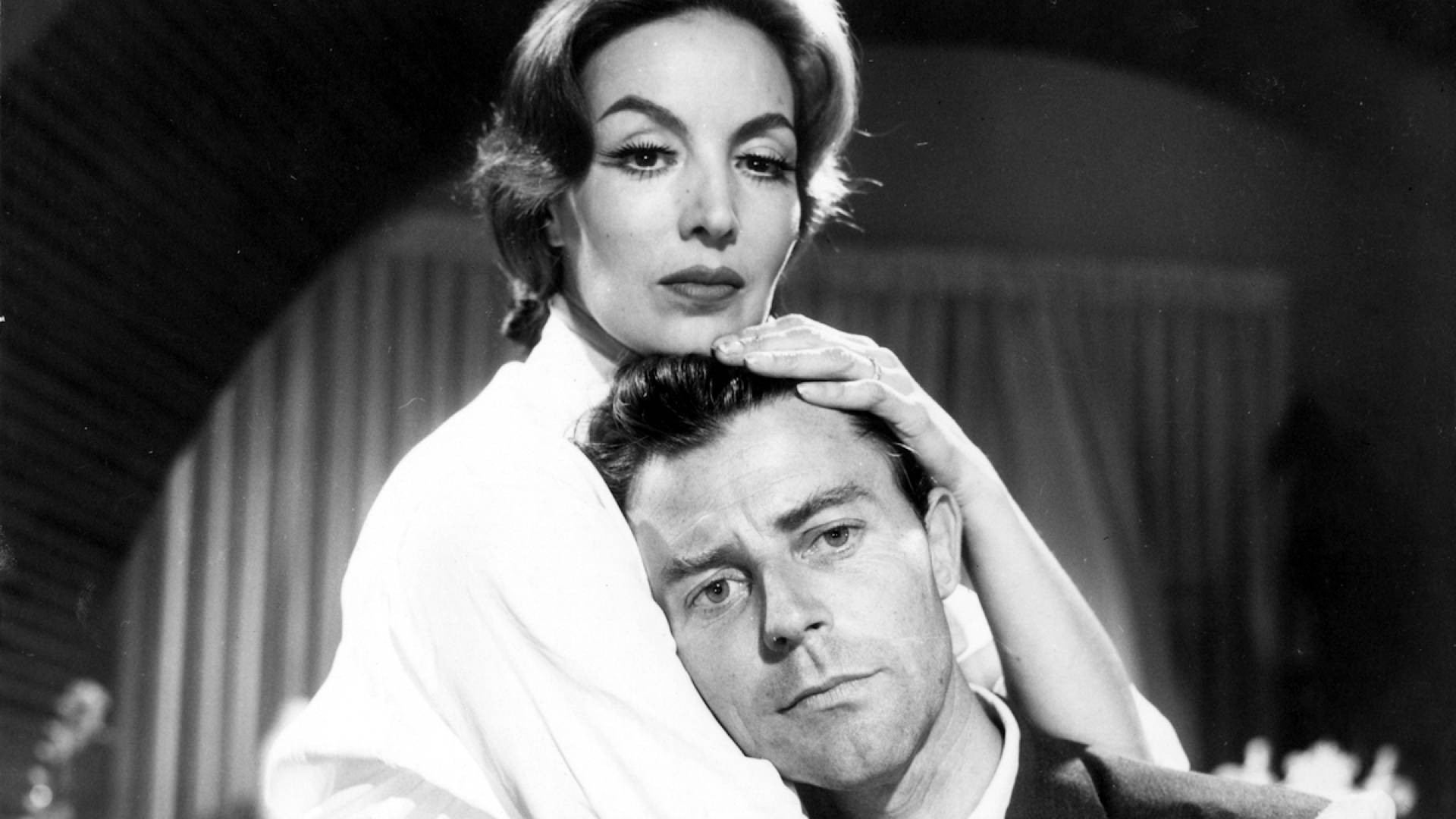 Fever Mounts at El Pao Background