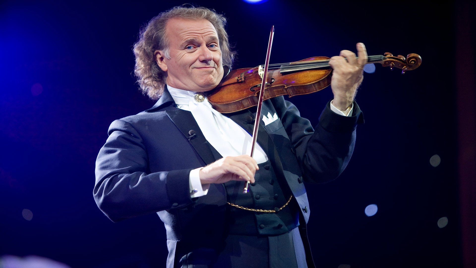 André Rieu - Live In Maastricht II Background