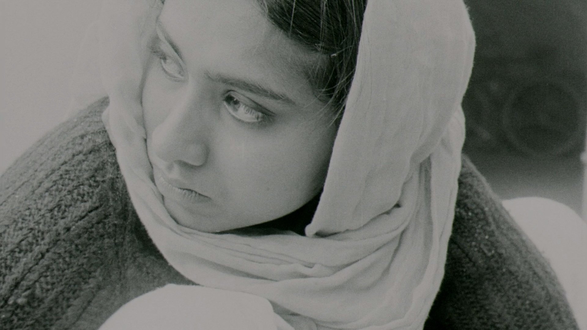 Uski Roti Background