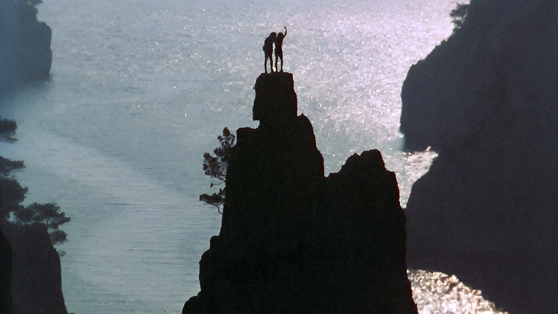 Je Veux Le Soleil Debout Background