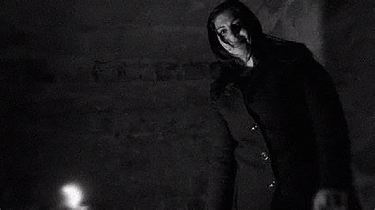 Hotel Inferno 3: The Castle of Screams Background