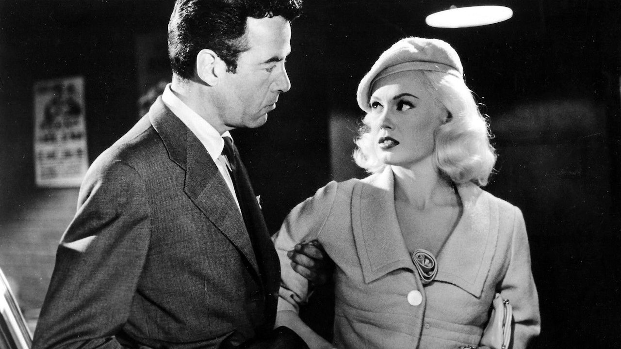 Guns, Girls and Gangsters Background