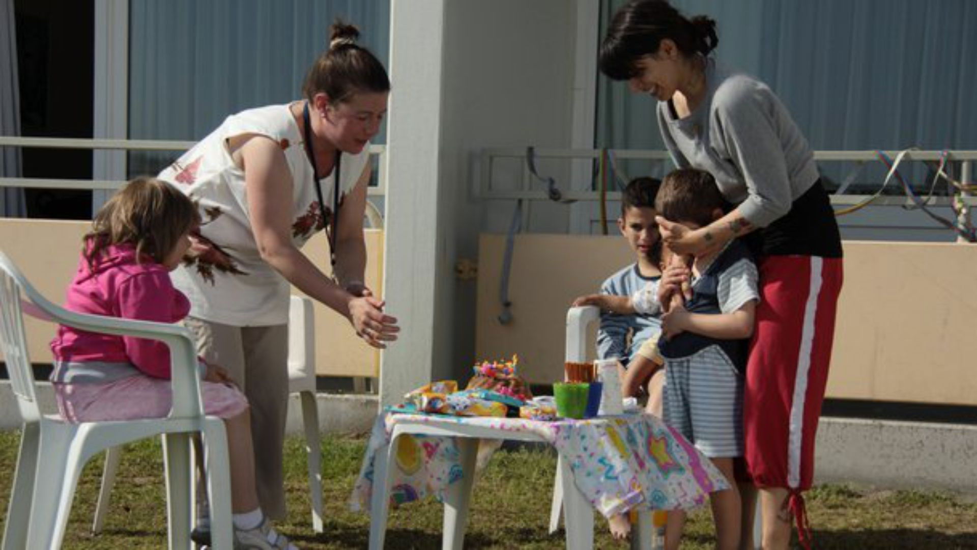 Abgebrannt Background