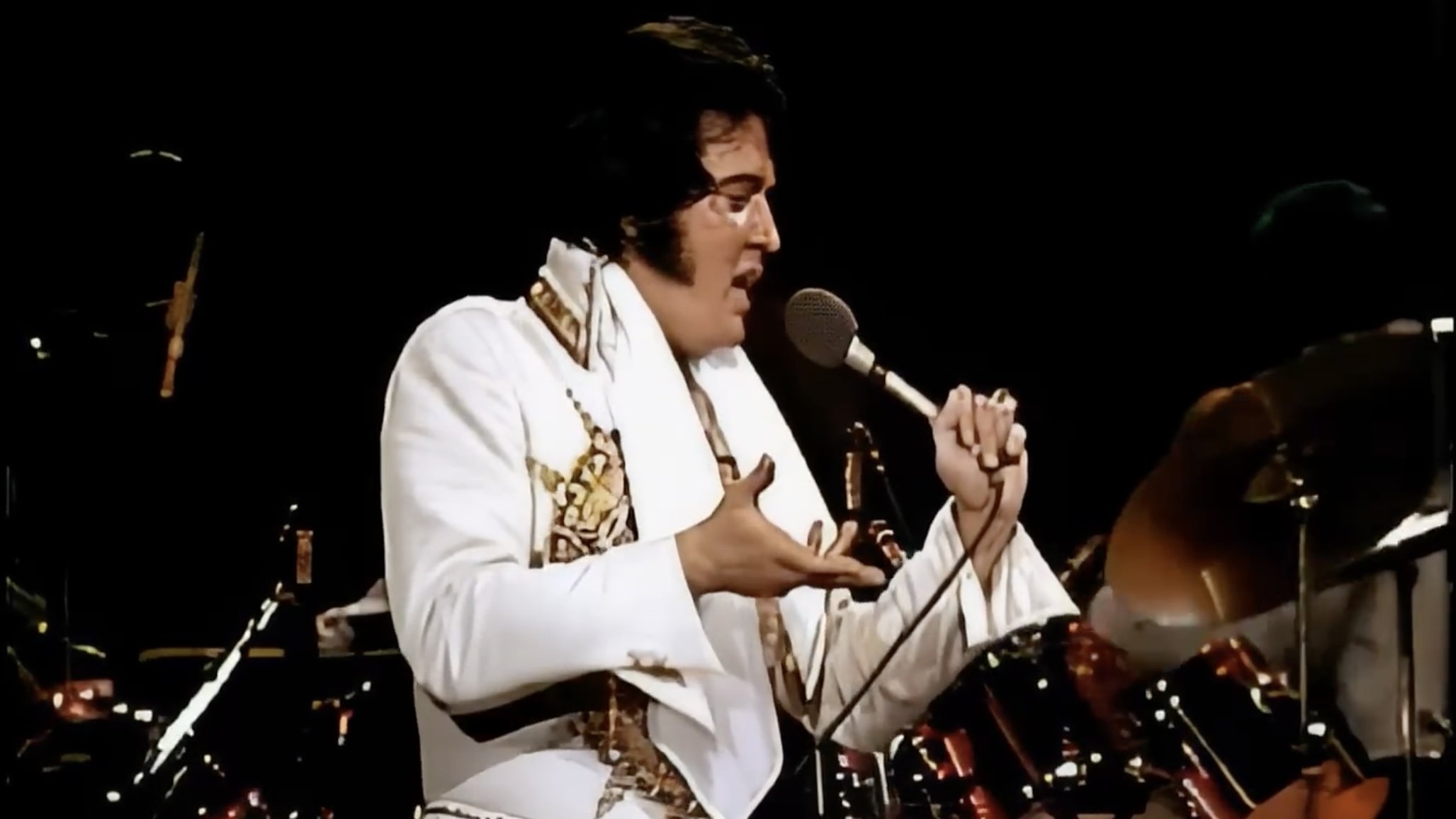Elvis in Concert Background