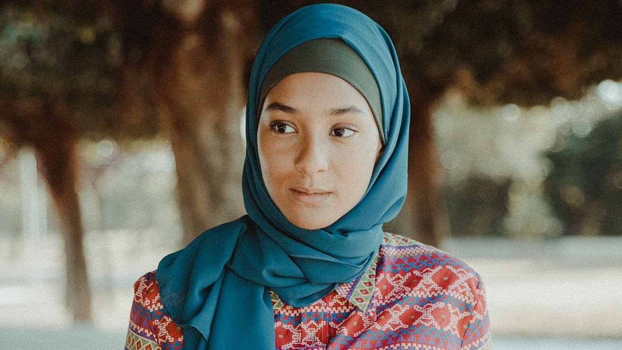 The Aphid and the Ant Background