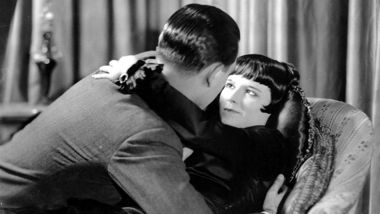 Love 'Em and Leave 'Em Background