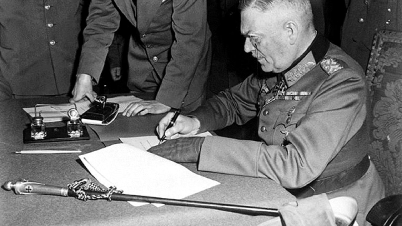 Last Secrets of the Third Reich Background