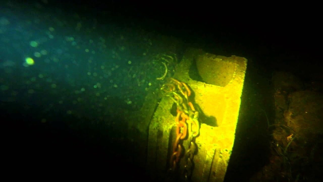 One Last Dive Background