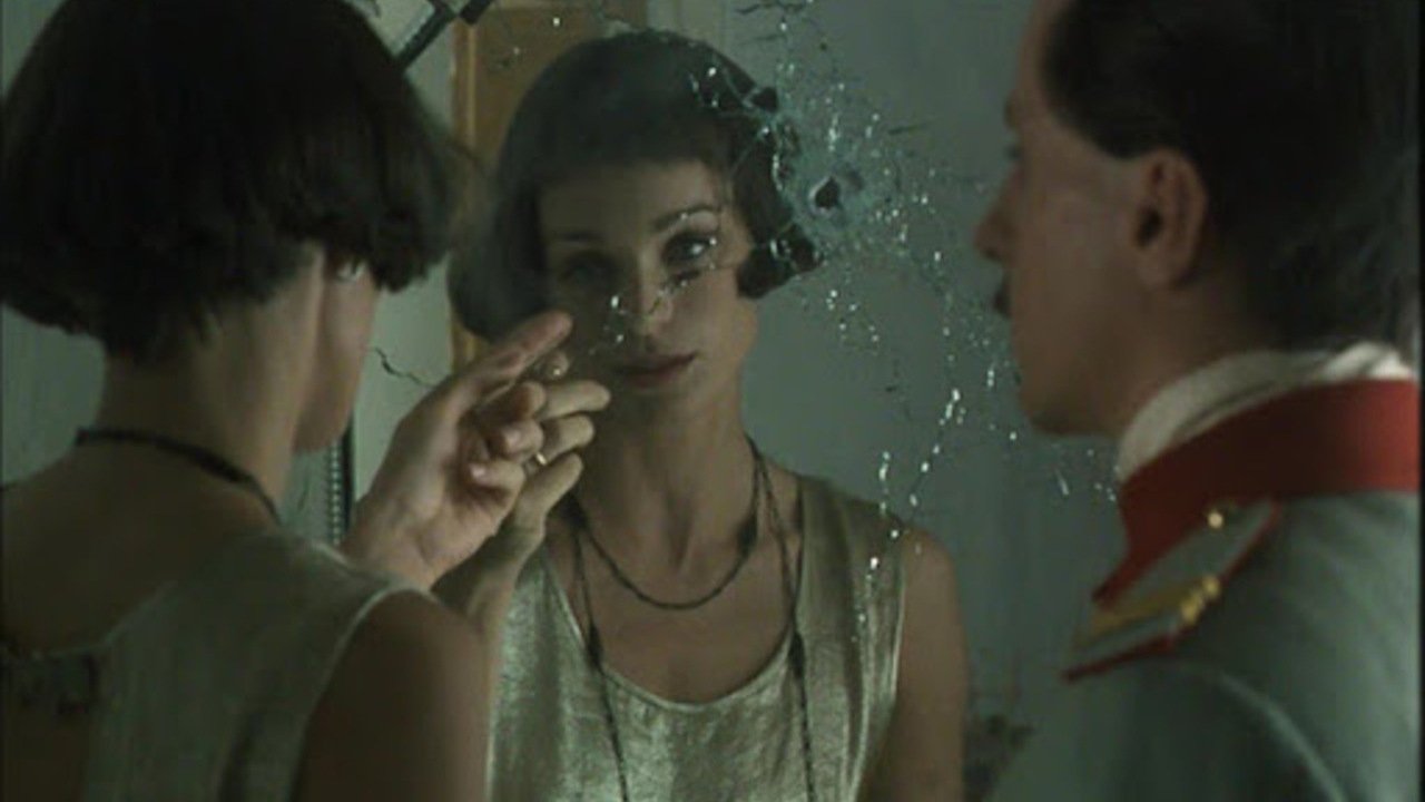 An Unforgettable Summer Background