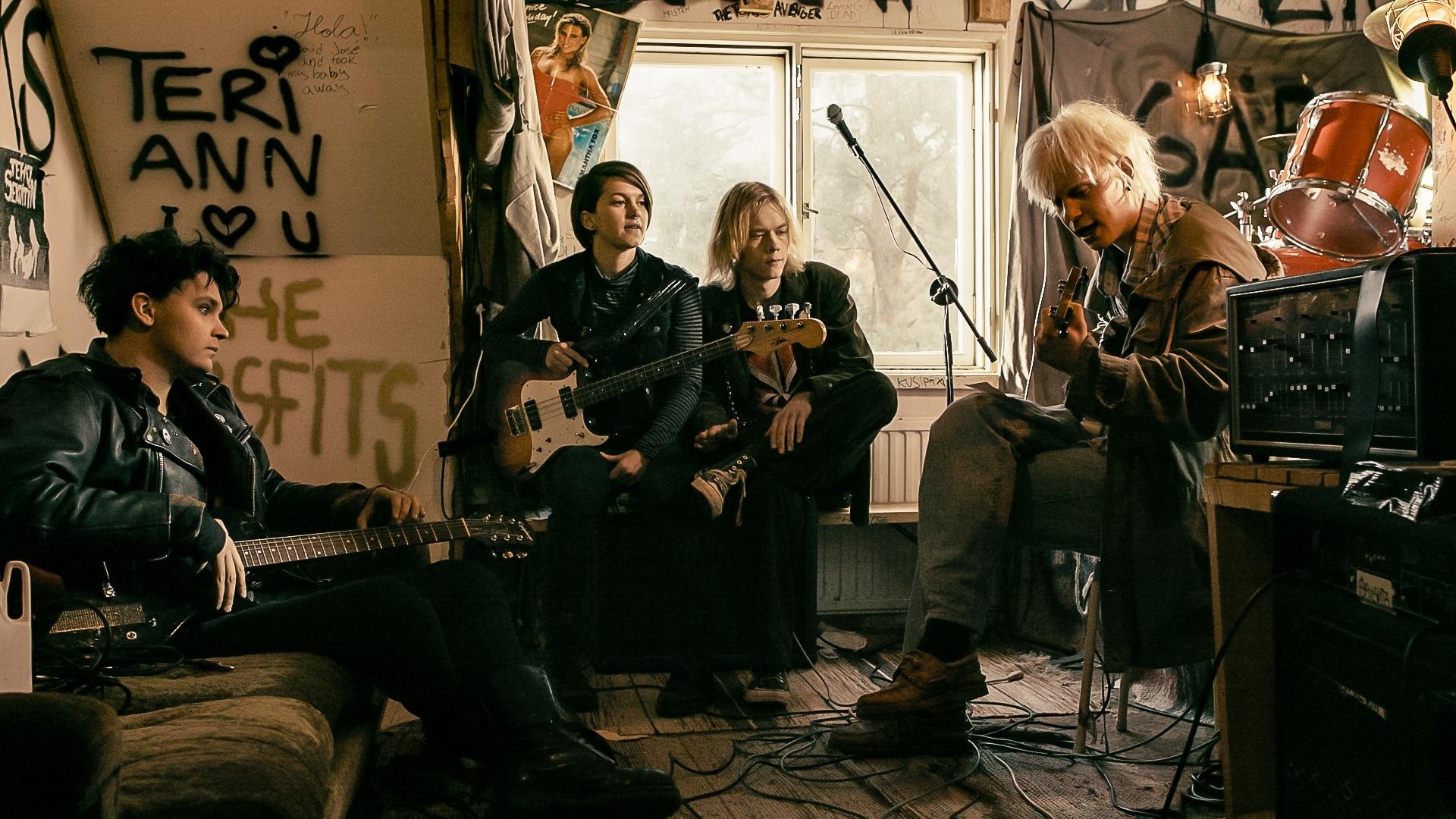 Born in Heinola Background