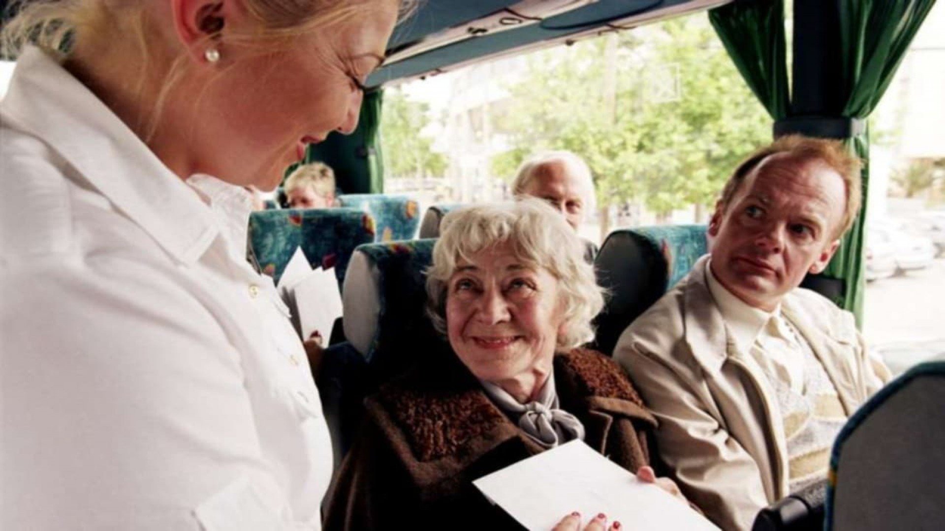 Mother's Elling Background