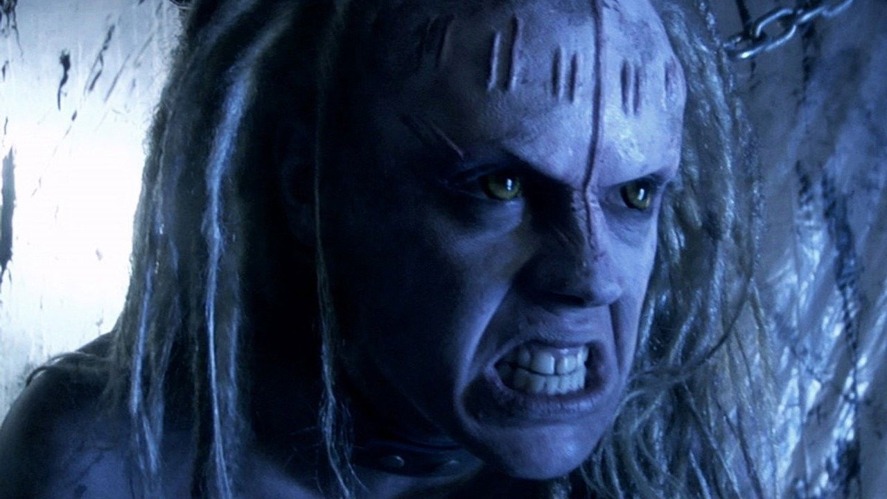 Kiss the Abyss Background