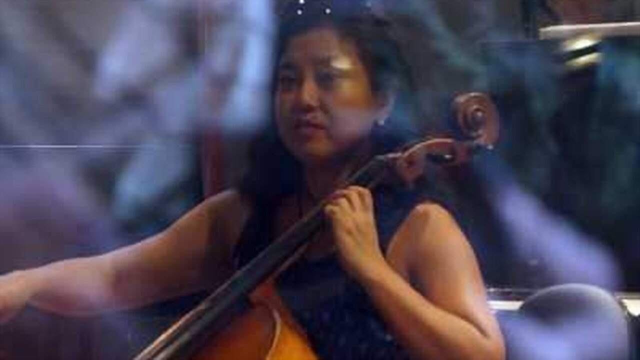 Filme Hõkrepöj Background