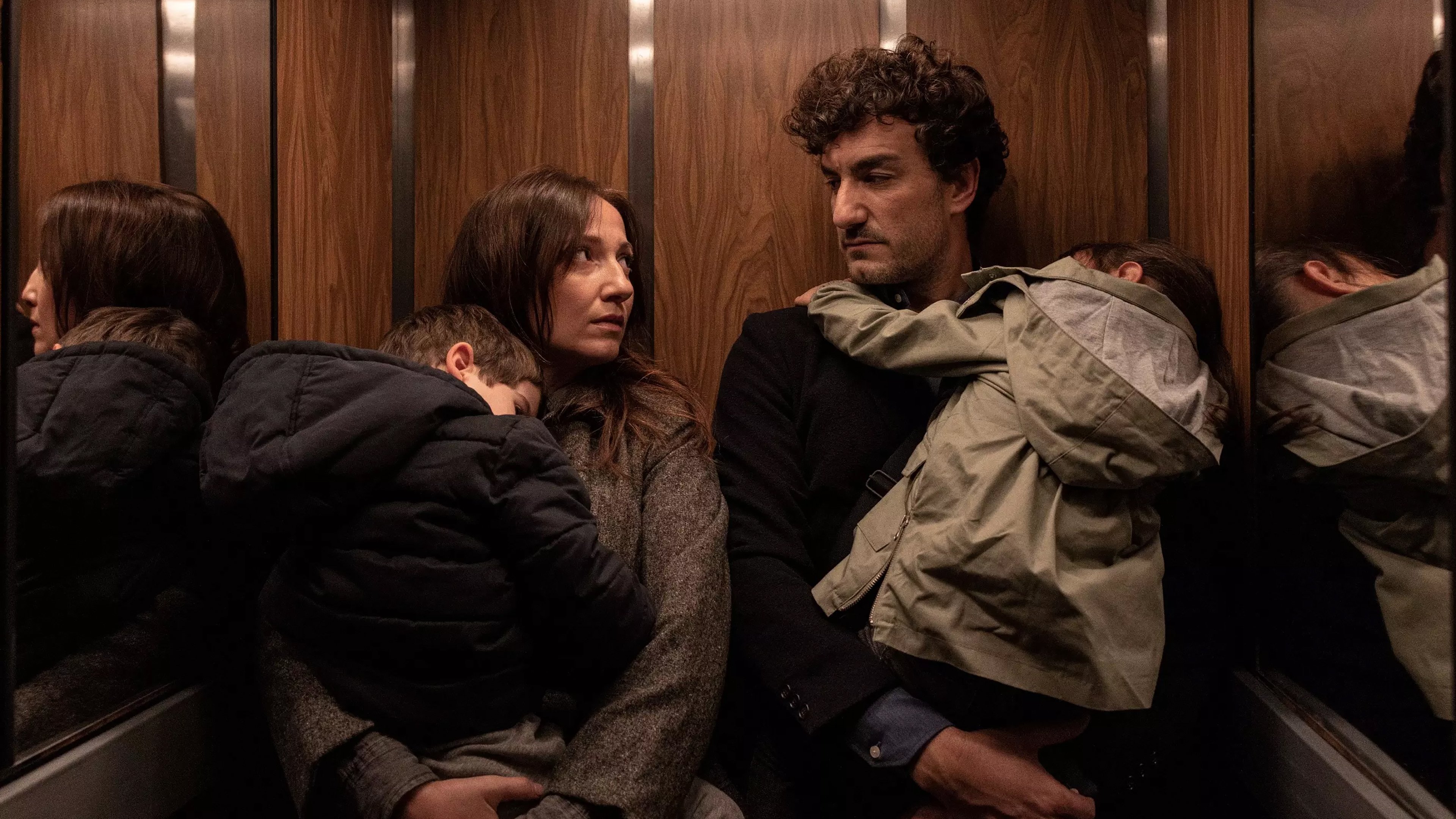 Una vida no tan simple Background